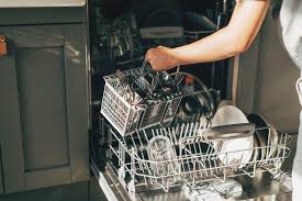 The Ultimate Guide to a Dishwasher for Large Kitchens